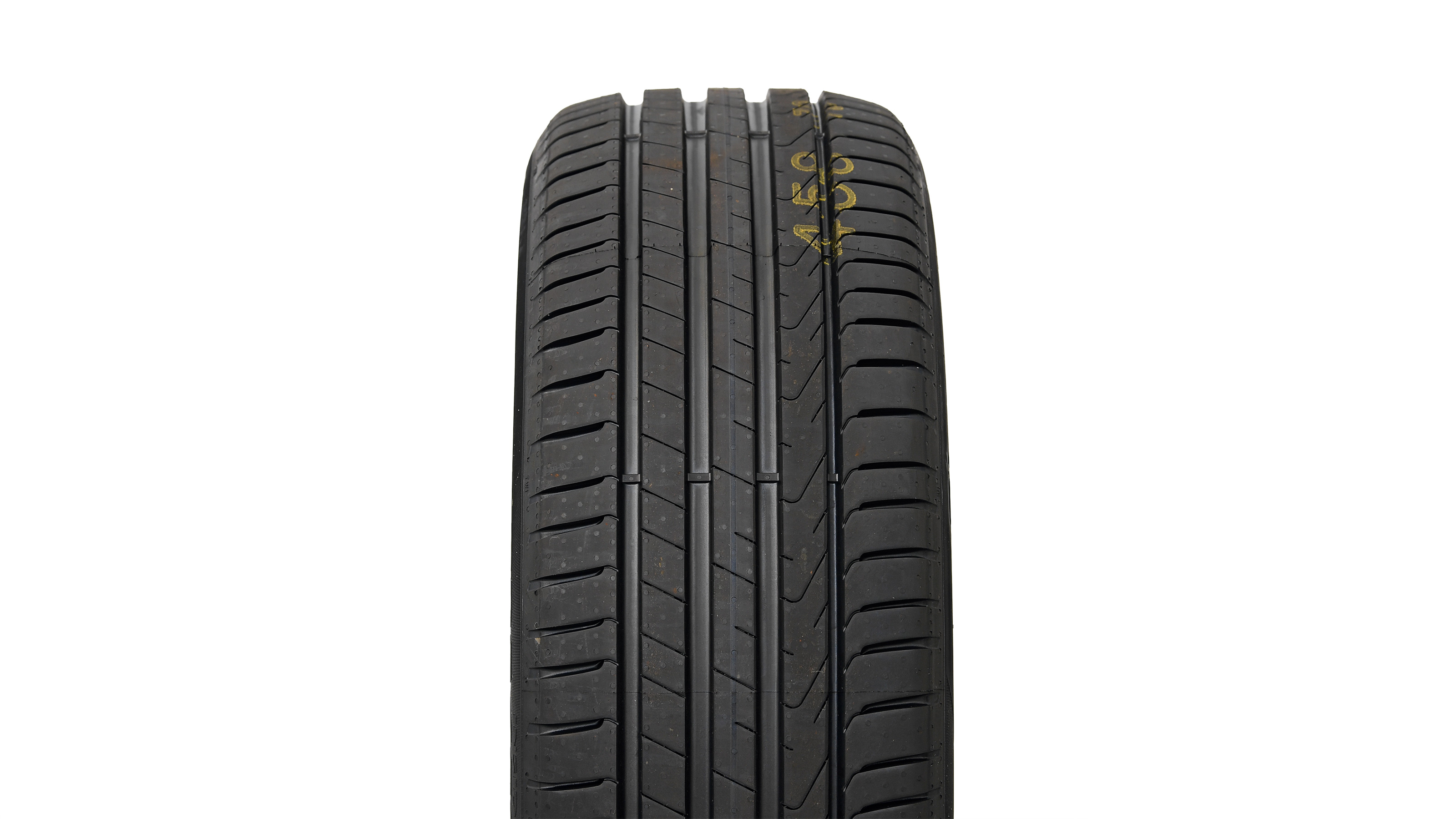 Pirelli Cinturato P7 review | Auto Express